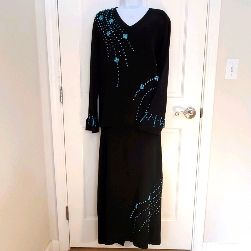 Kathy Levine Turquoise Beaded Blk Sweater & Skirt